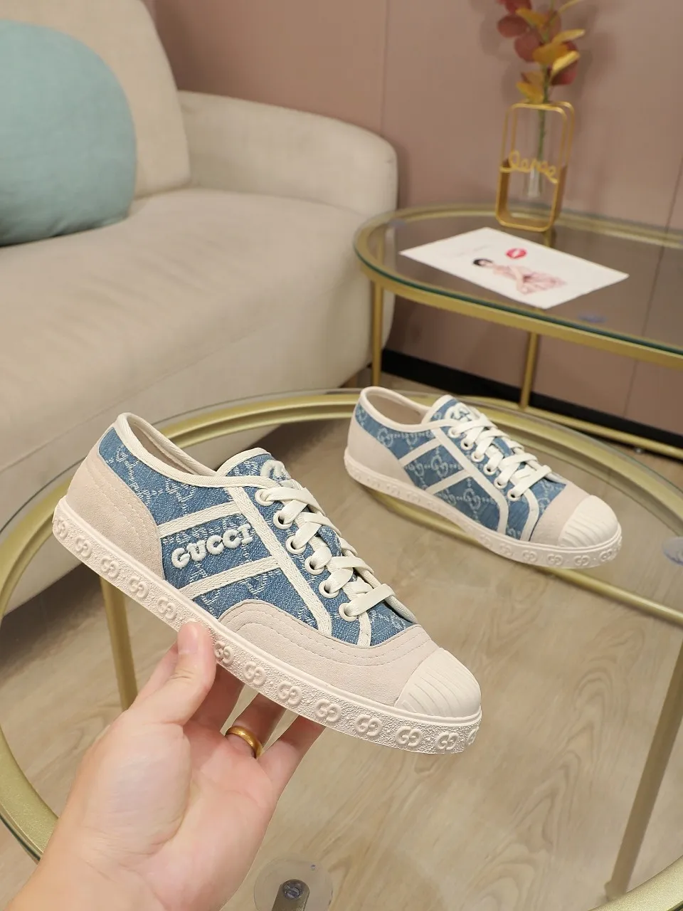 👟👟Ex-factory price 420👟👟 GUCCI~24 The latest double G embroidered low-cut lace-up fashion sneakers, originally developed, the fabric is exclusive double G fabric, the upper is perfectly matched with special craftsmanship, the lining is sheepskin, rubber outsole, size 35 to 40